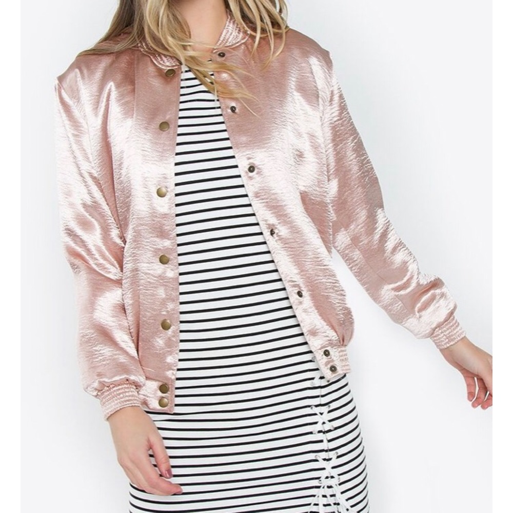 🆕 SugarLips Navette Satin Bomber Jacket - Blush